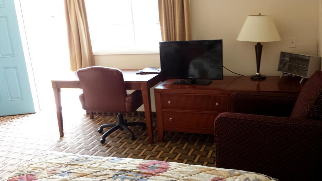Executive Inn & Suites Lakeview Habitación foto